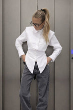 Load image into Gallery viewer, Women's shirt
