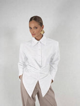 Load image into Gallery viewer, Women's shirt
