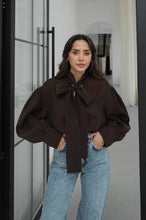 Load image into Gallery viewer, Women's shirt
