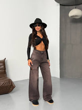 Load image into Gallery viewer, jeans
