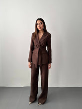 Load image into Gallery viewer, Women's formal suit
