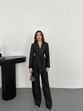 Load image into Gallery viewer, Women's formal suit
