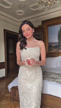 Load and play video in Gallery viewer, Dress
